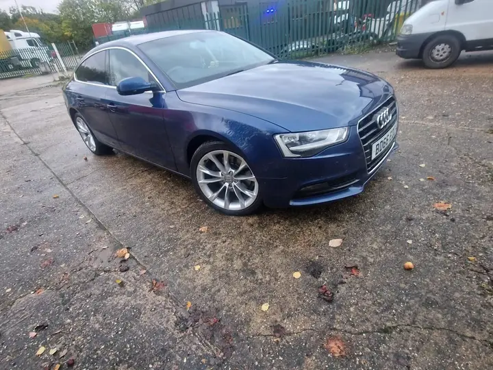 Audi A5 2016 photo 2