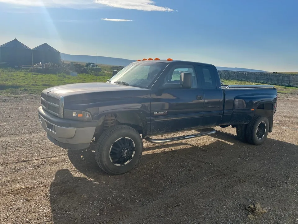 Dodge Ram 3500 1999 photo 2