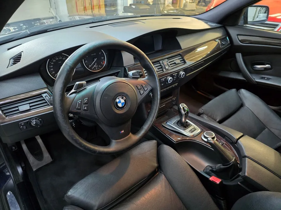 BMW 5 Series 2008 photo 5
