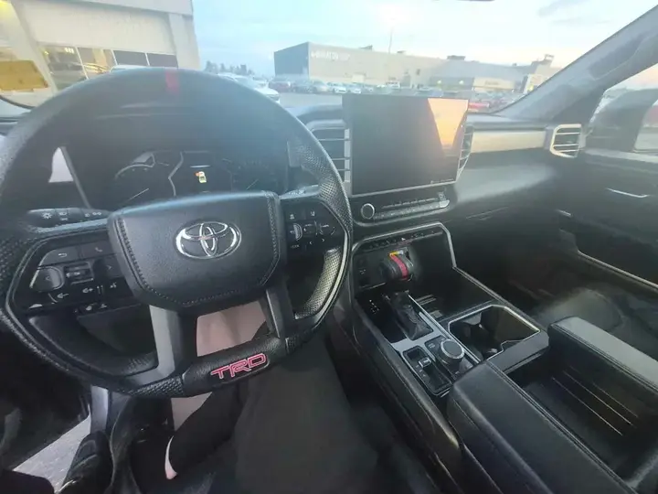 Toyota Tundra 2022 photo 3