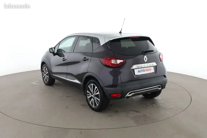 Renault Captur 2017 photo 2