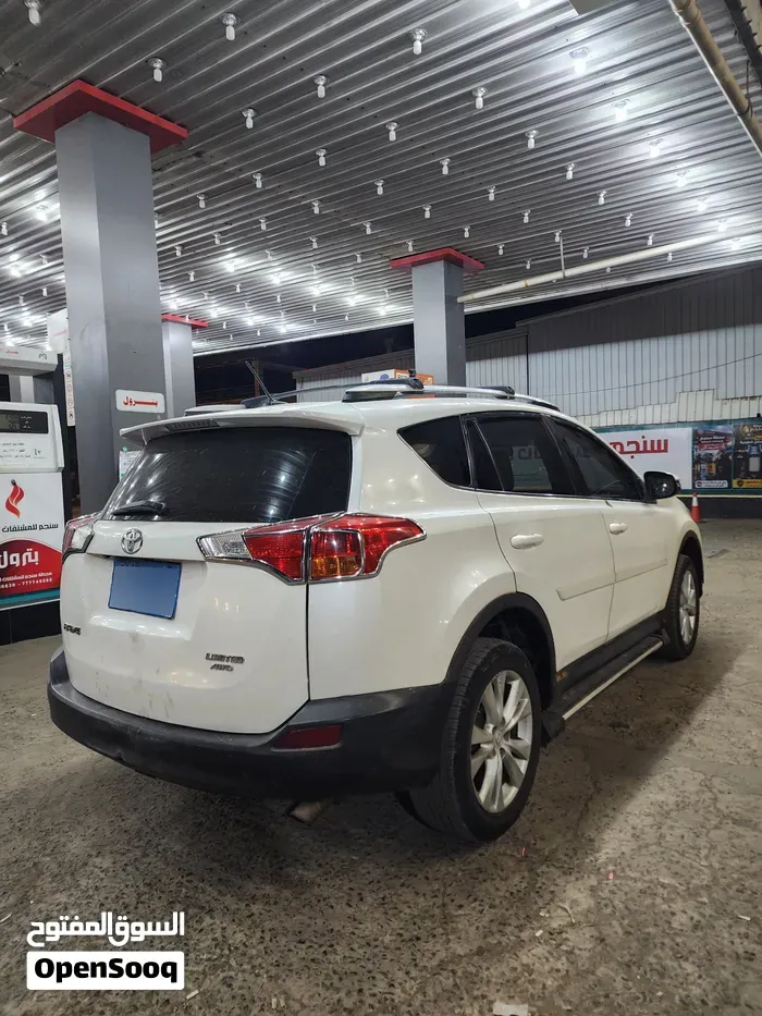 Toyota Rav 4 2014 photo 4