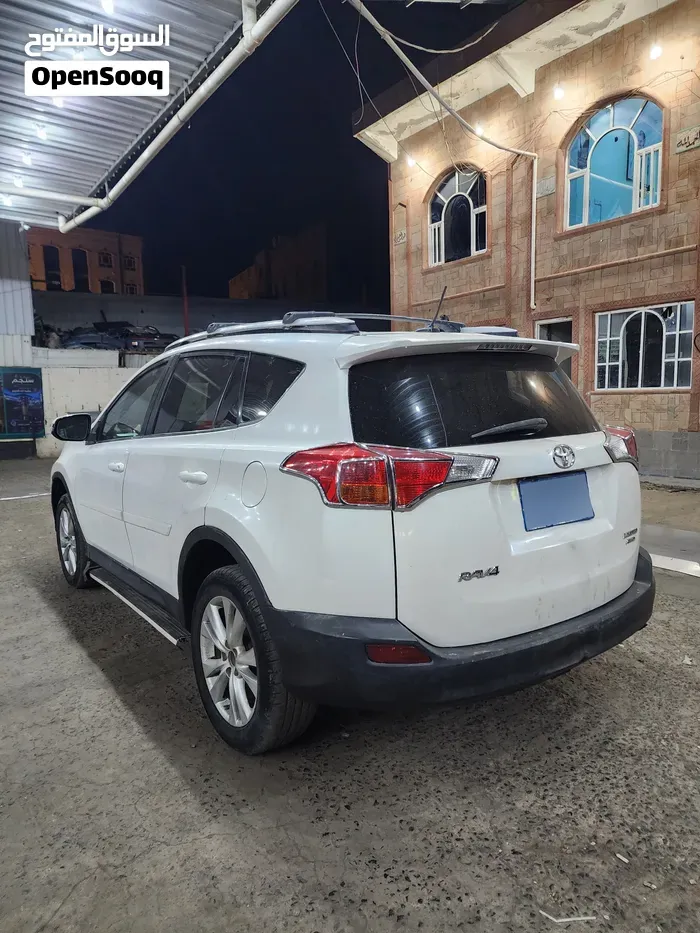 Toyota Rav 4 2014 photo 3