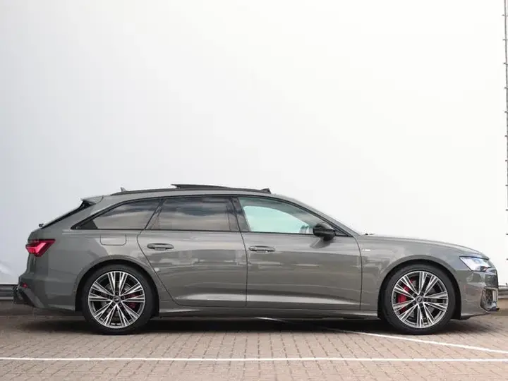 Audi A6 2025 photo 2