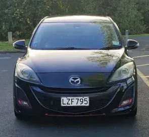 Mazda Axela 2010 photo 5