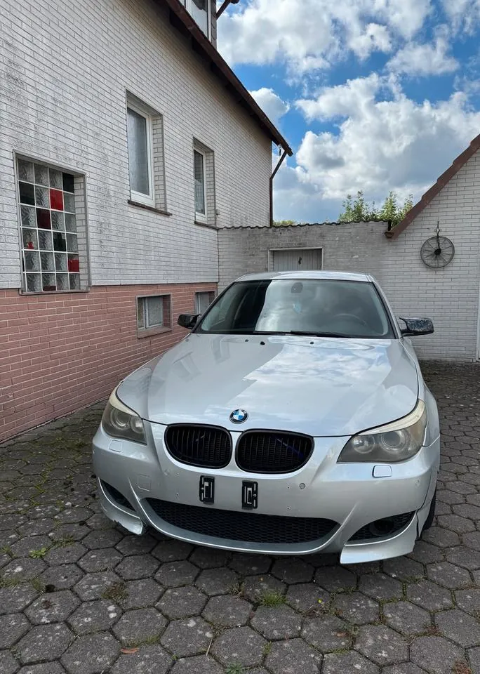 BMW 530I