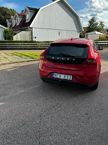 Volvo V40 2013 photo 4