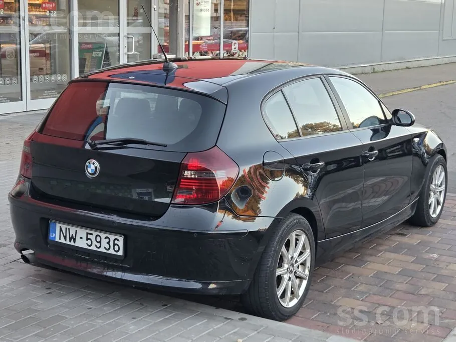 BMW 118 2008 photo 2