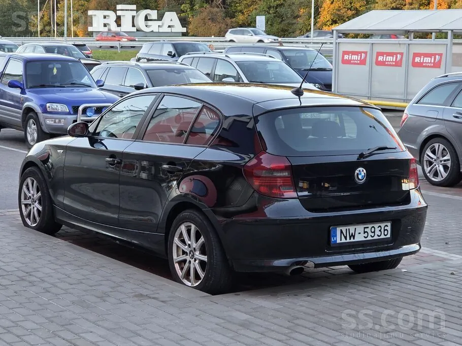 BMW 118