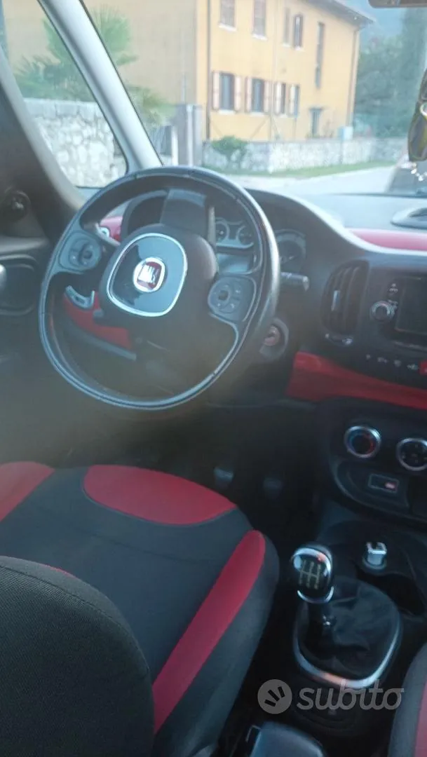 Fiat 500L 2014 photo 4
