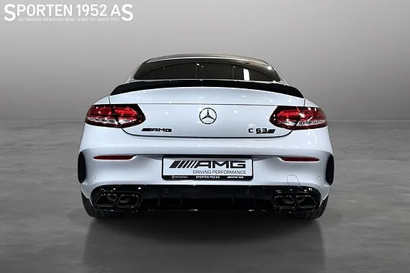 Mercedes-Benz C63 2021 photo 3