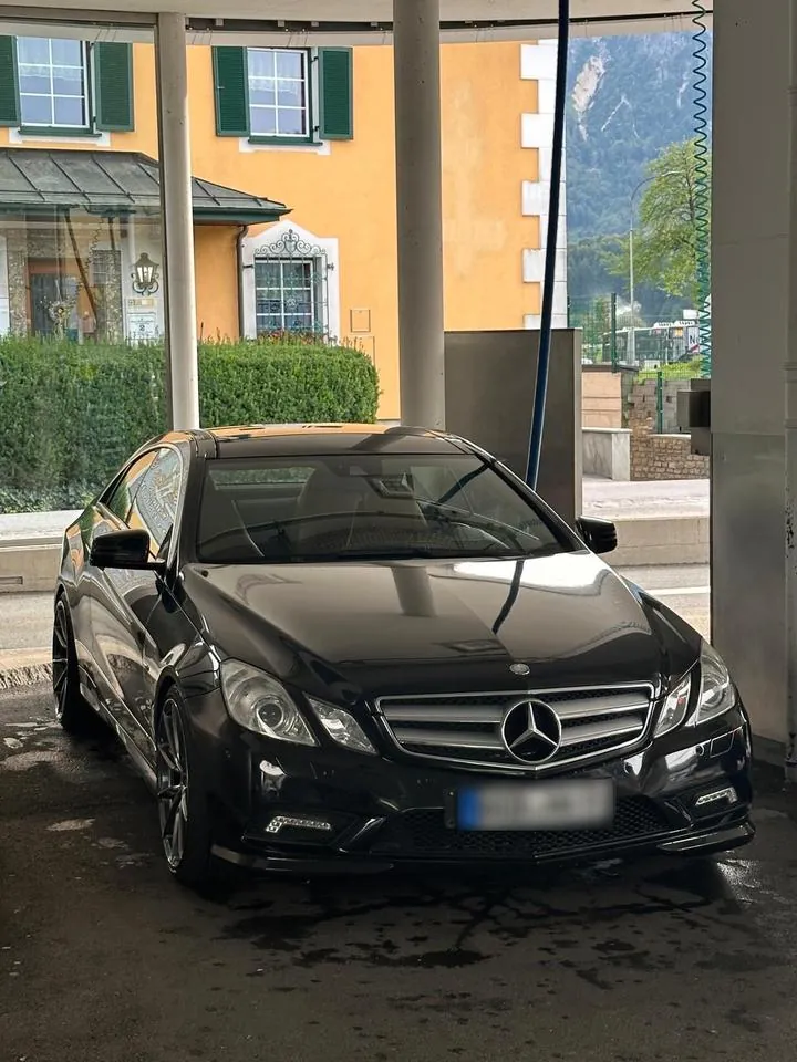 Mercedes-Benz E 350 Cgi