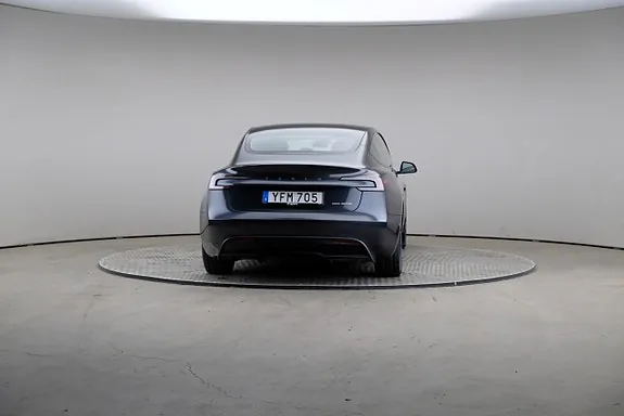 Tesla Model 3 2024 photo 5