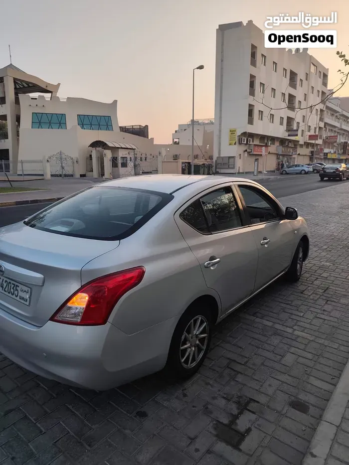 Nissan Sunny 2013 photo 3