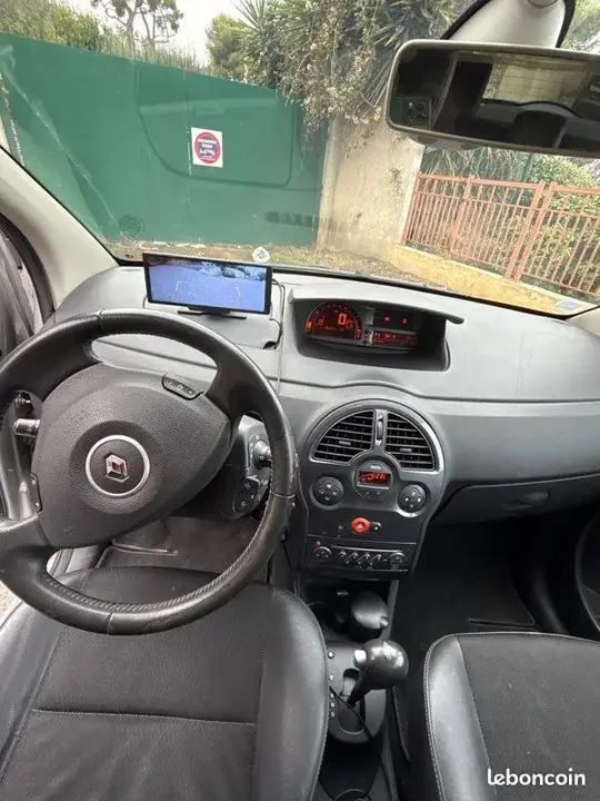 Renault Modus 2010 photo 3