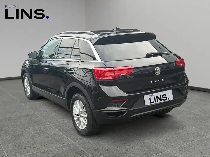 Volkswagen T-Roc 2018 photo 3