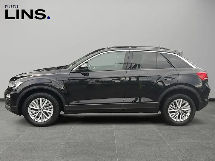 Volkswagen T-Roc 2018 photo 2