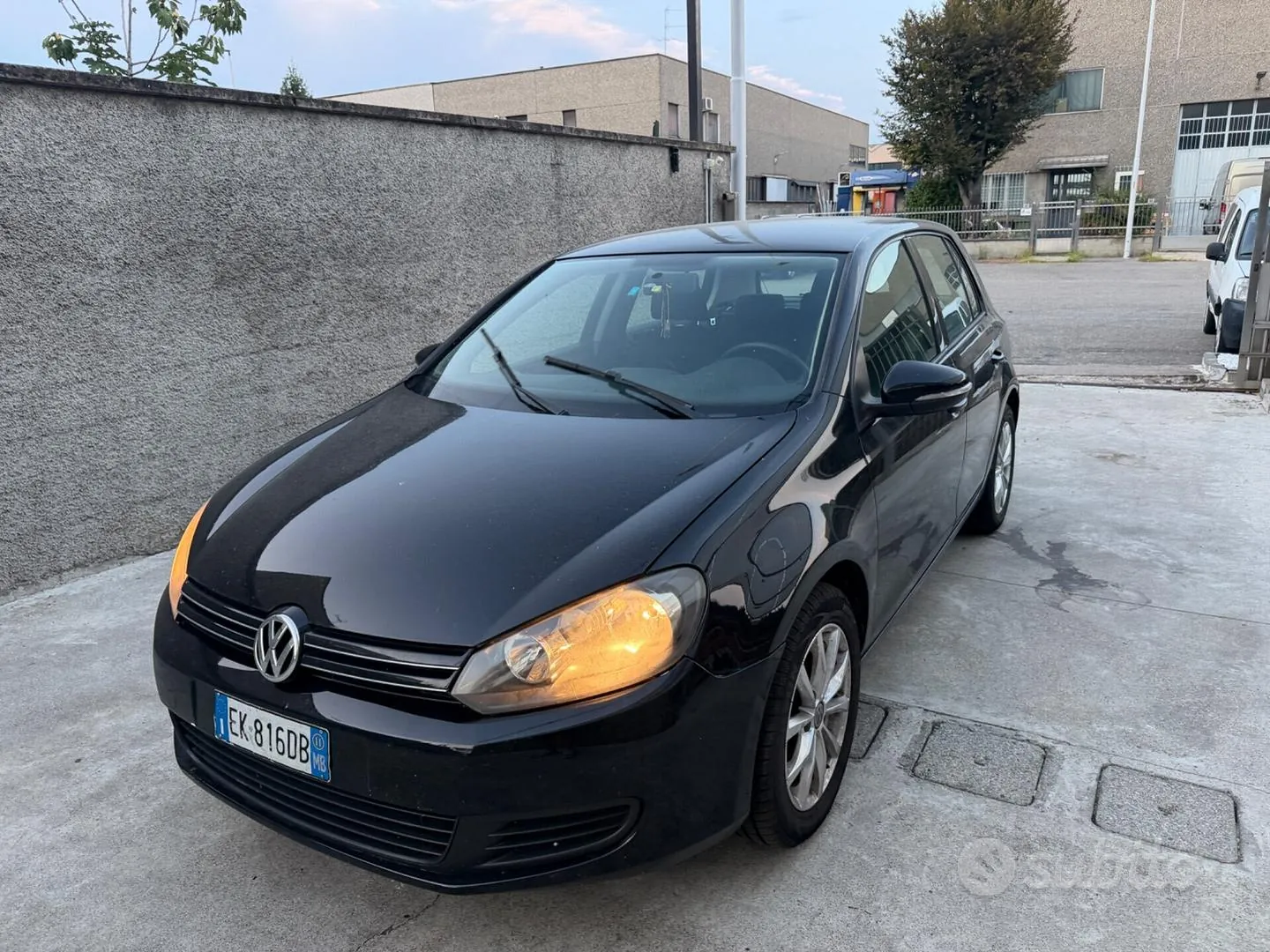 Volkswagen Golf 2011 photo 4