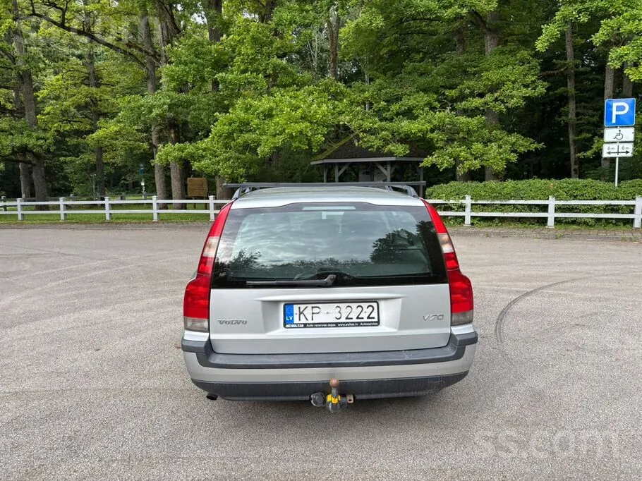 Volvo V70 2001 photo 5