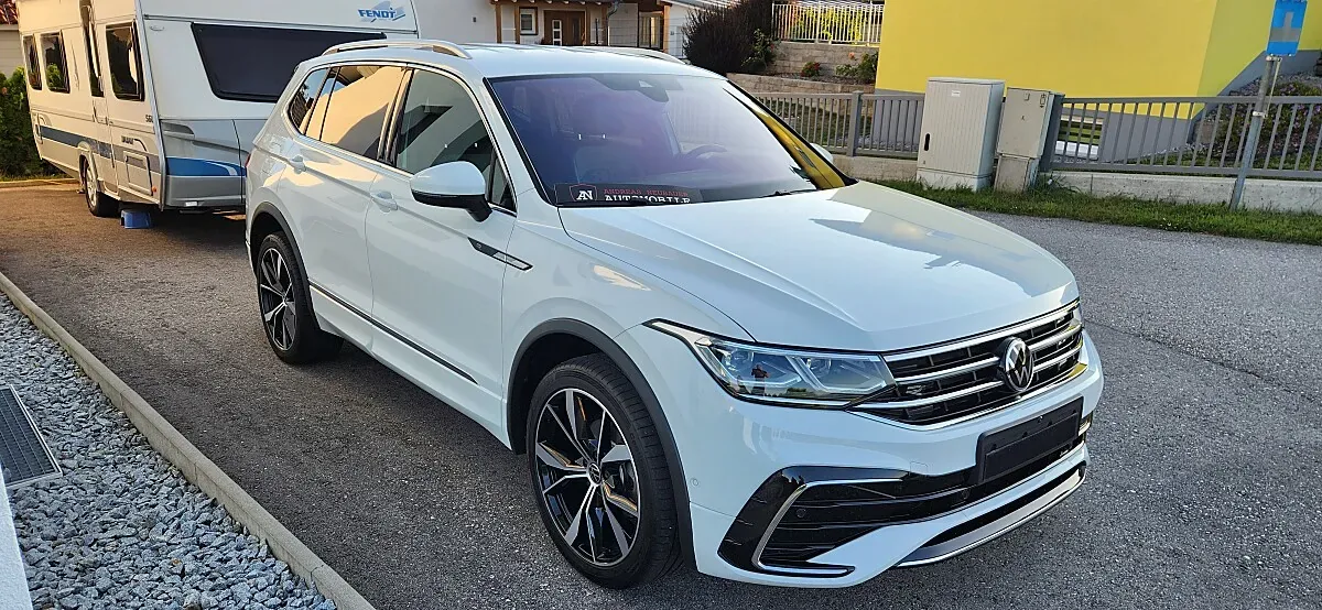 Volkswagen Tiguan 2022 photo 2