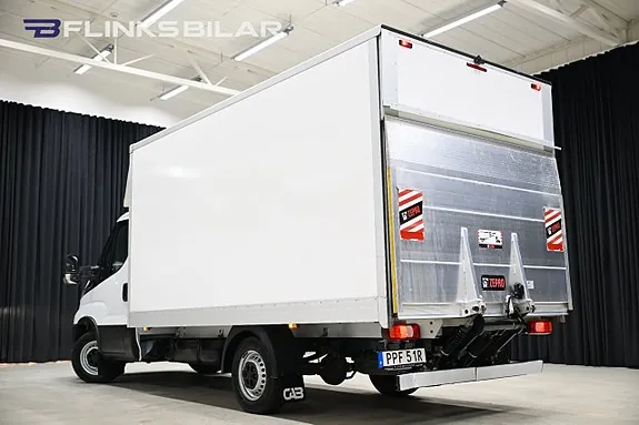 Iveco Daily 2023 photo 5