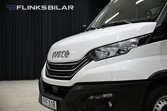 Iveco Daily 2023 photo 4