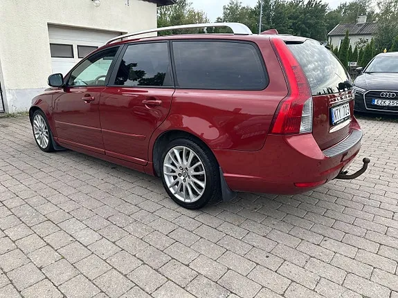 Volvo V50 2012 photo 4