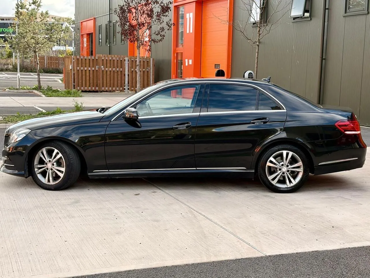 Mercedes-Benz E-Class 2014 photo 3