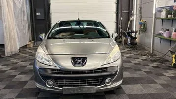 Peugeot 207 2007 photo 3