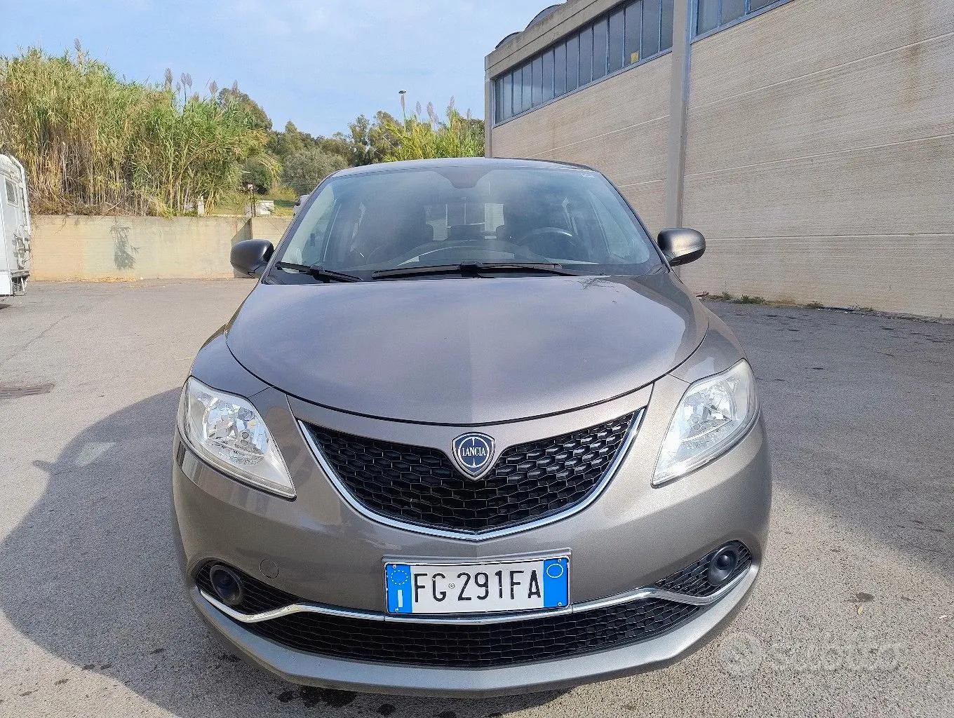 Lancia Ypsilon