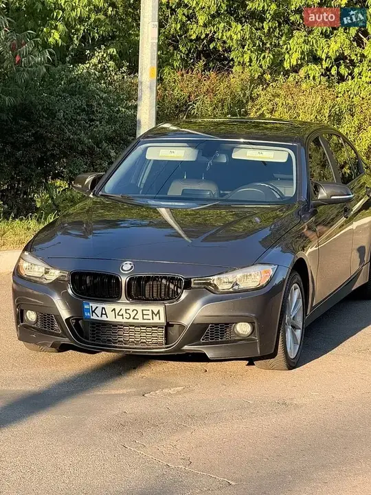 BMW 3 Series 2015 photo 3