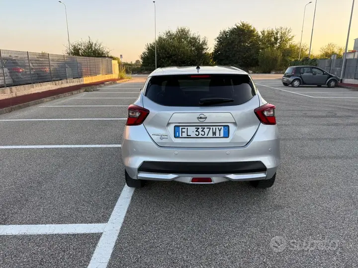 Nissan Micra 2017 photo 5