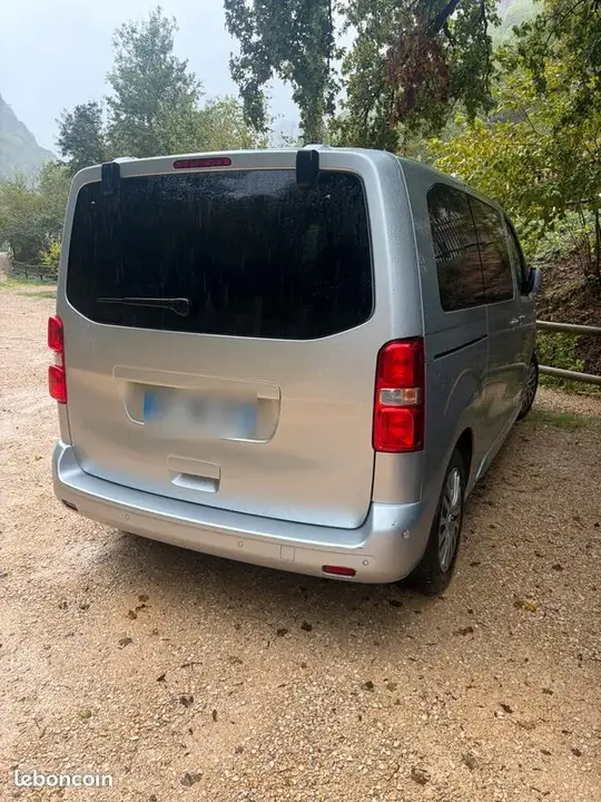 Peugeot Expert Combi 2017 photo 2
