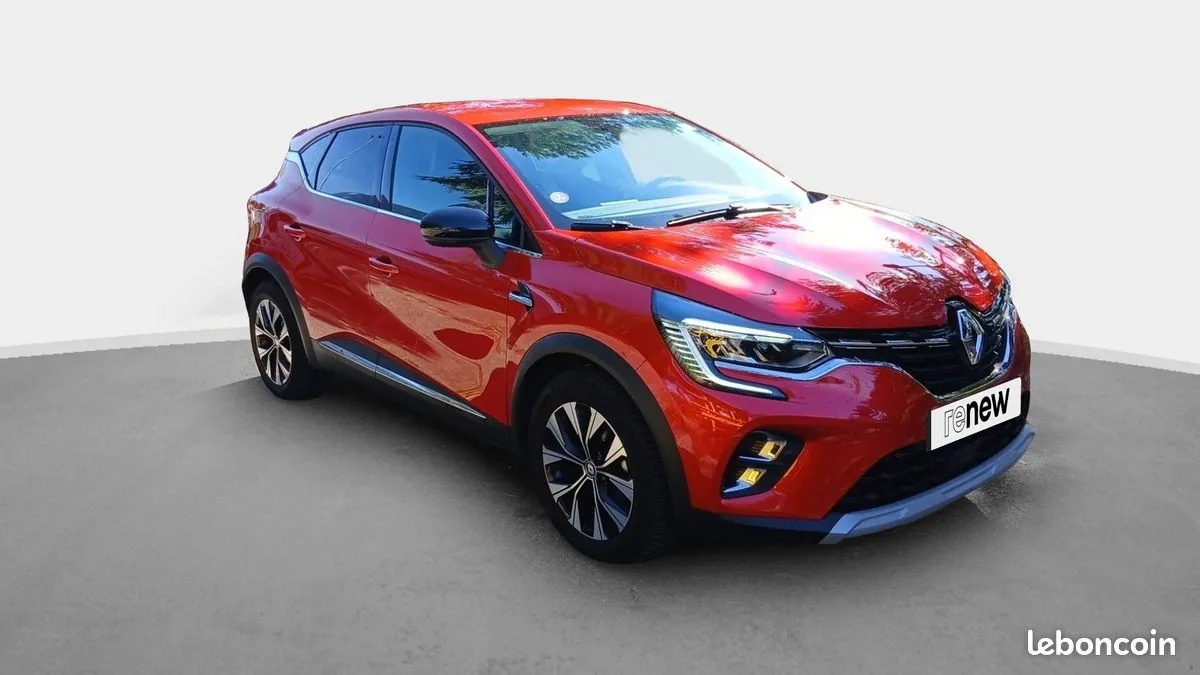 Renault Captur 2023 photo 2