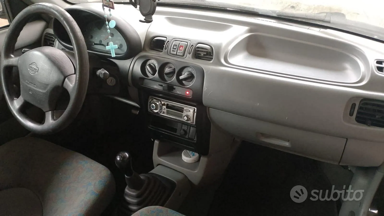 Nissan Micra 1998 photo 5