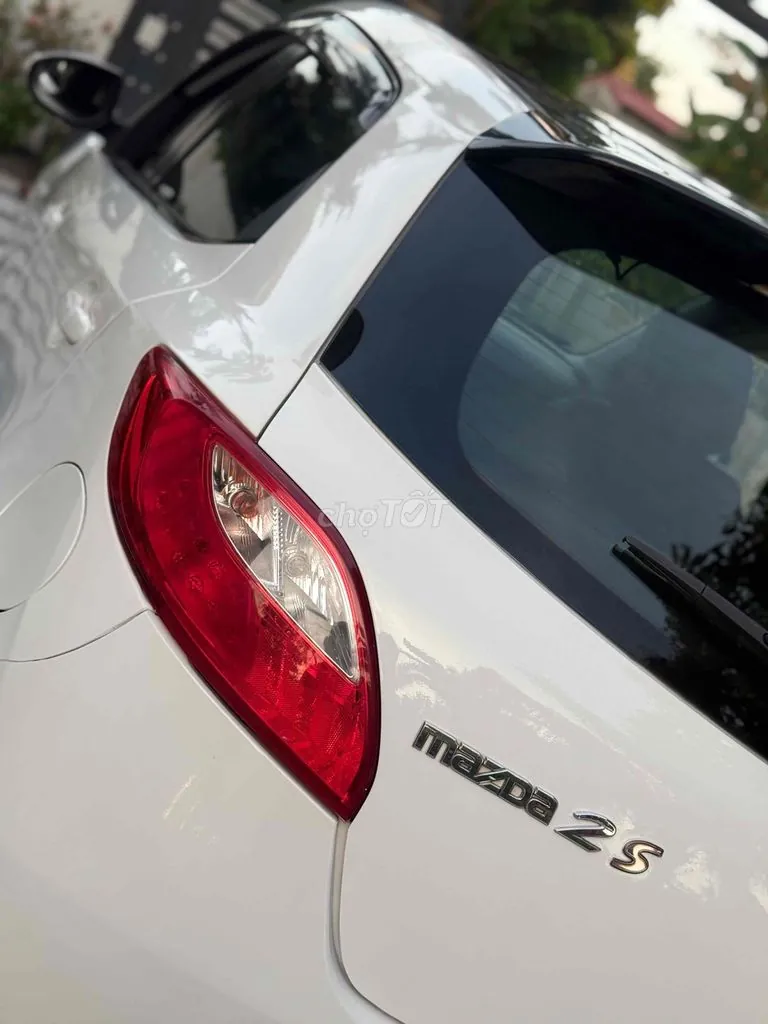 Mazda 2S 2013 photo 4