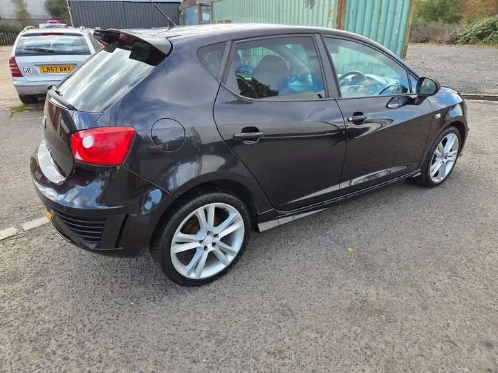 Seat Ibiza 2010 photo 5