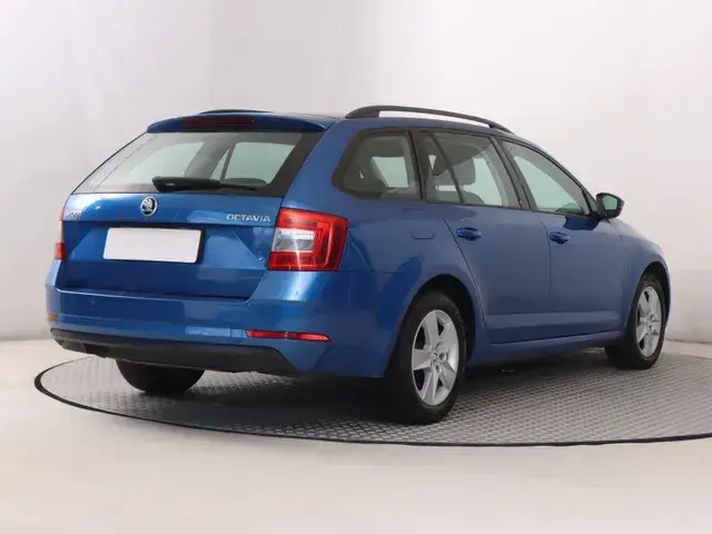 Skoda Octavia 2018 photo 4