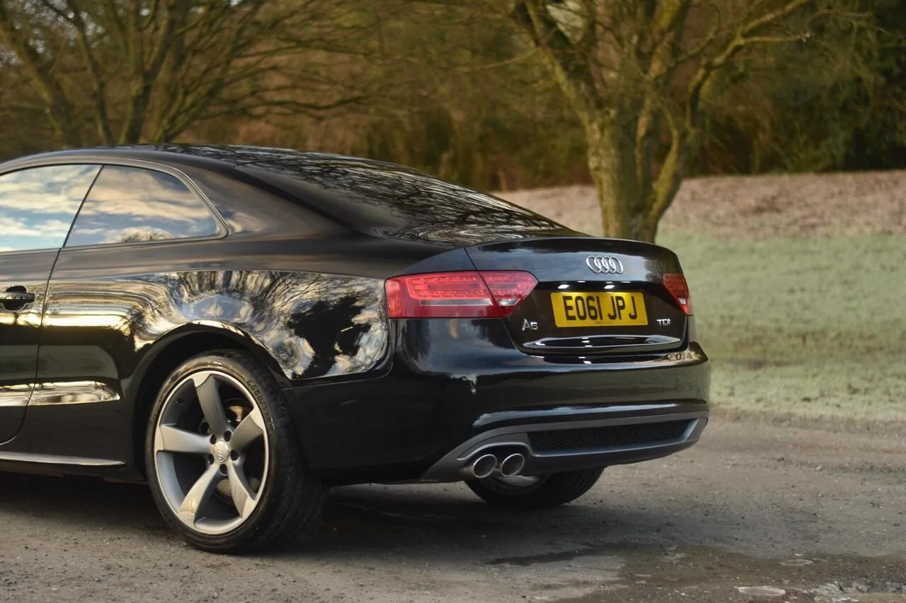 Audi A5 2011 photo 5