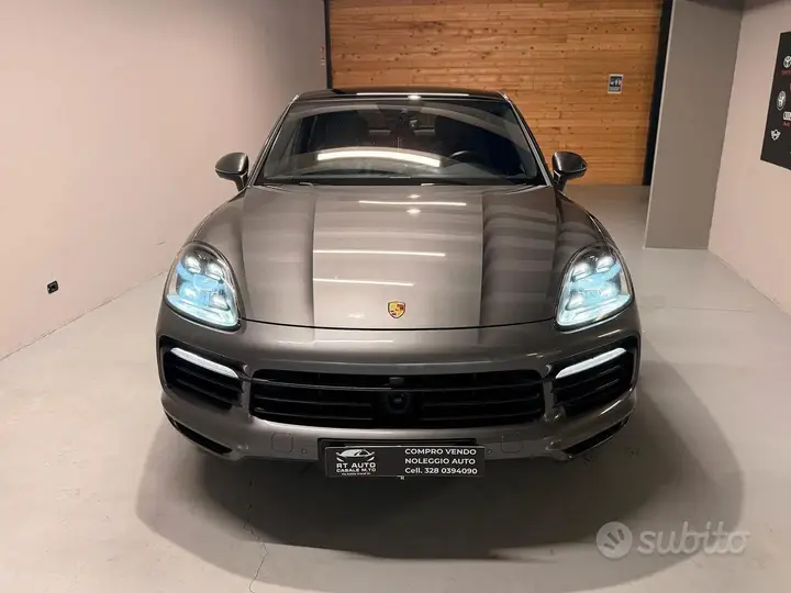 Porsche Cayenne 2020 photo 2
