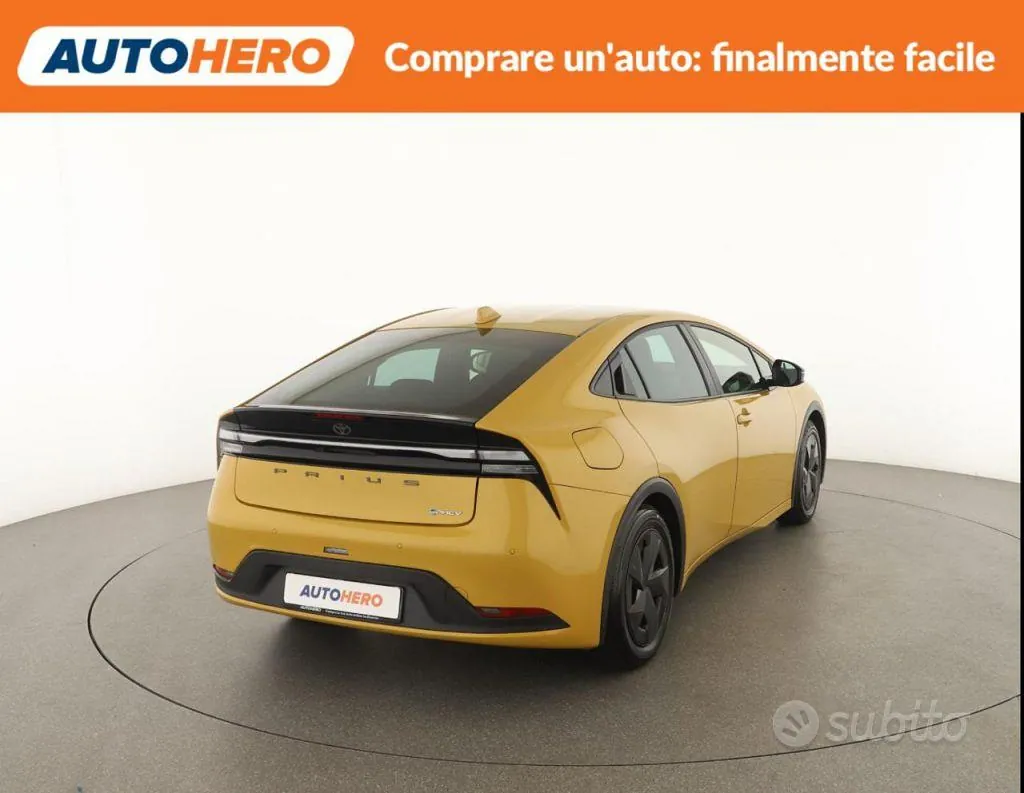 Toyota Prius 2023 photo 5