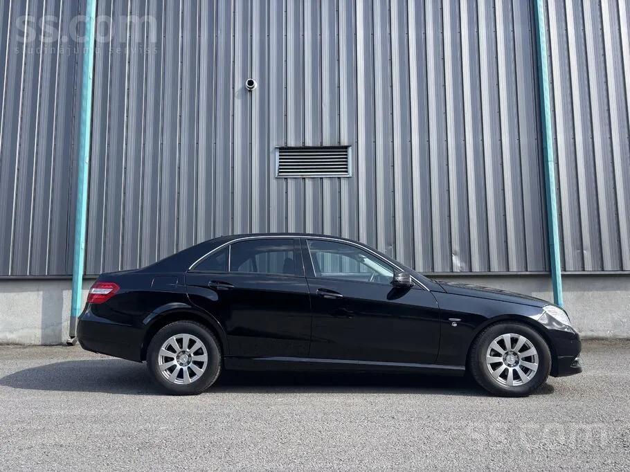Mercedes-Benz E220 2009 photo 4