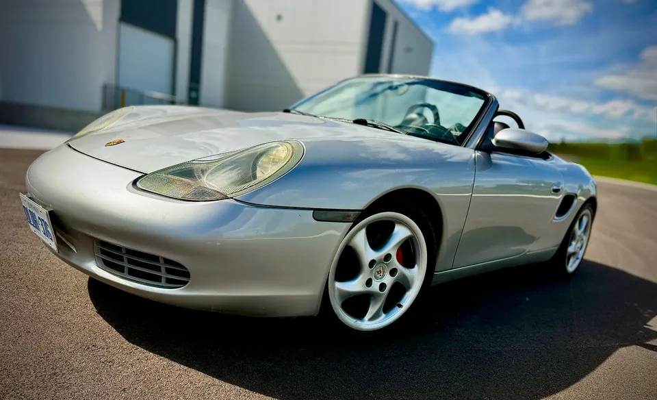 Porsche Boxster 1999 photo 2