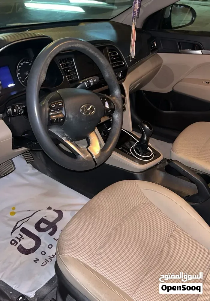 Hyundai Elantra 2020 photo 4