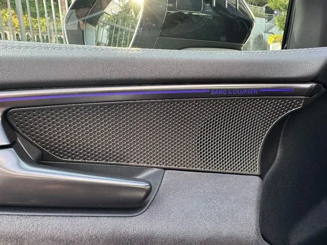 Audi A6 Avant 2025 photo 2