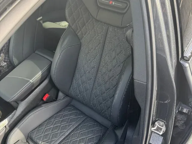 Audi A6 Avant 2025 photo 4