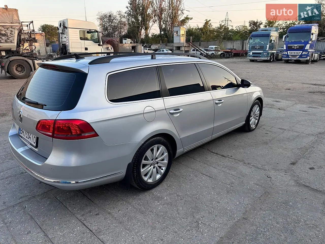 Volkswagen Passat 2012 photo 5
