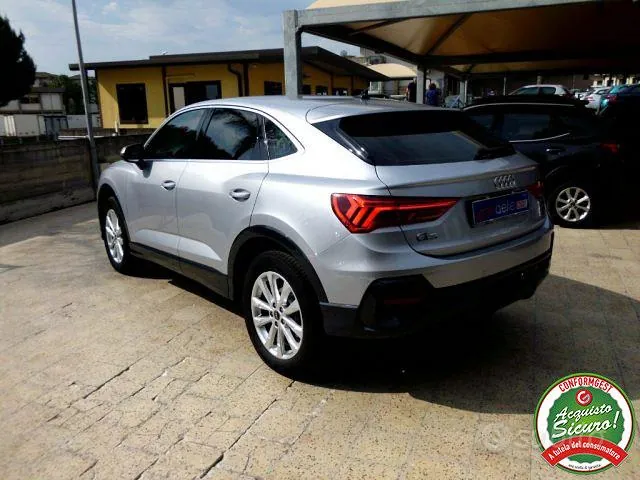 Audi Q3 2022 photo 5