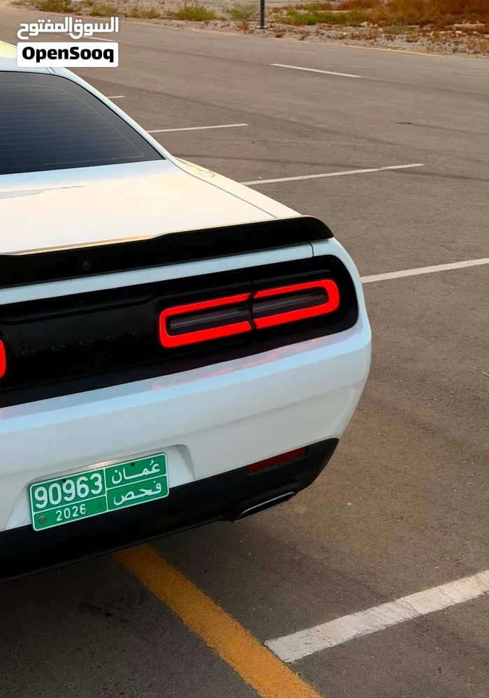 Dodge Challenger 2023 photo 4