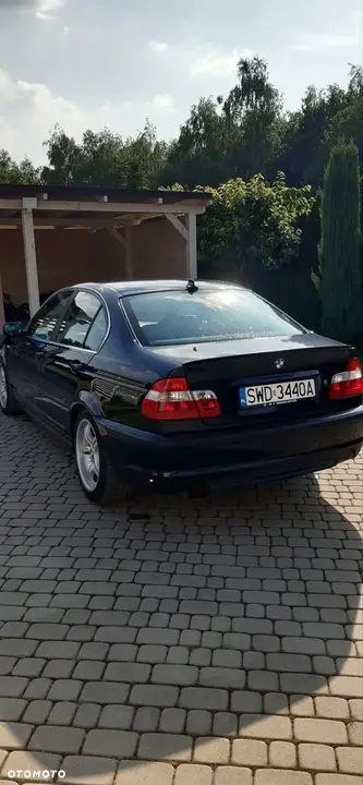 BMW 3 Series 2004 photo 5